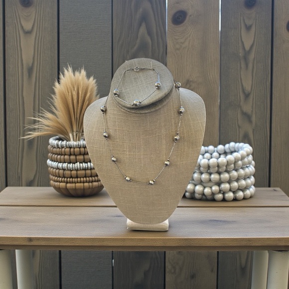 Sterling Silver  Bead Necklace & Bracelet Set - Picture 4 of 8